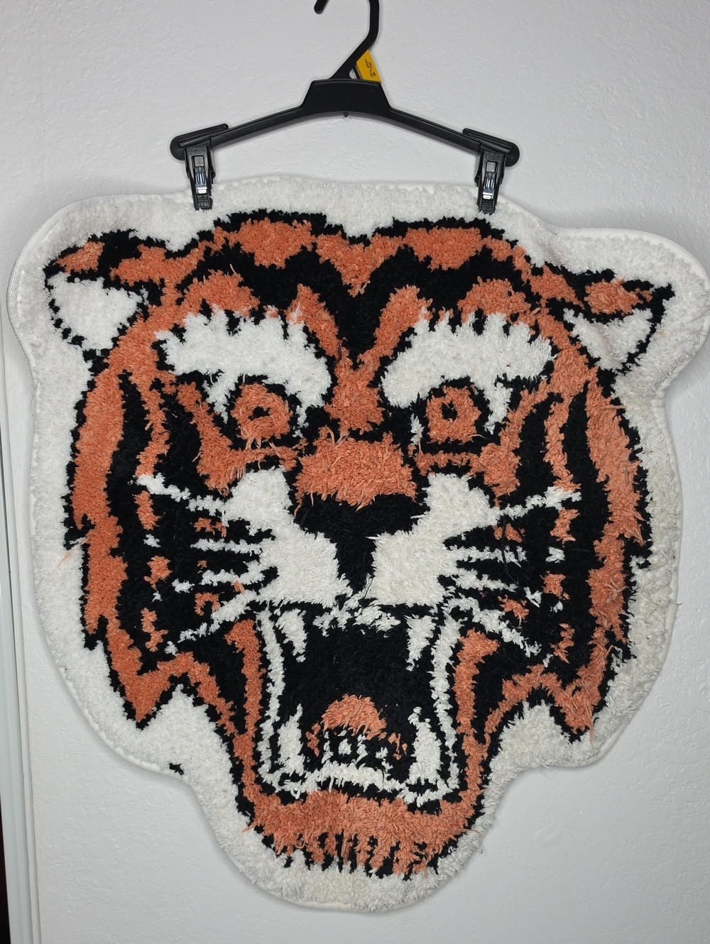 Tiger Face Accent Rug - White, Black & Orange